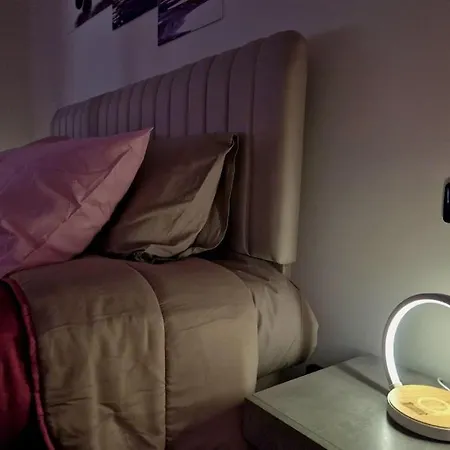 12 Posti Wi-fi A/c Free Parking Jacuzzi Appartement