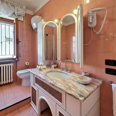 12 Posti Wi-fi A/c Free Parking Jacuzzi 아파트 포르토 산텔피디오