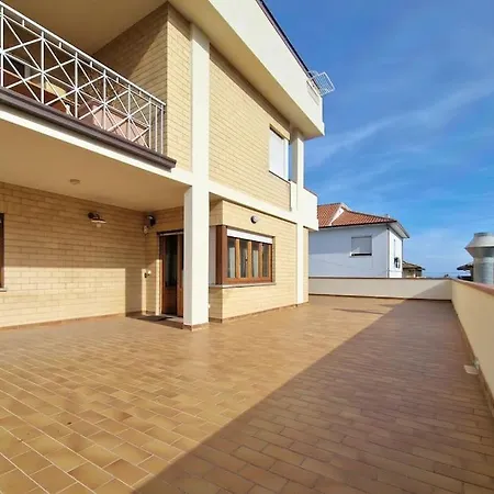 12 Posti Wi-fi A/c Free Parking Jacuzzi Appartement *