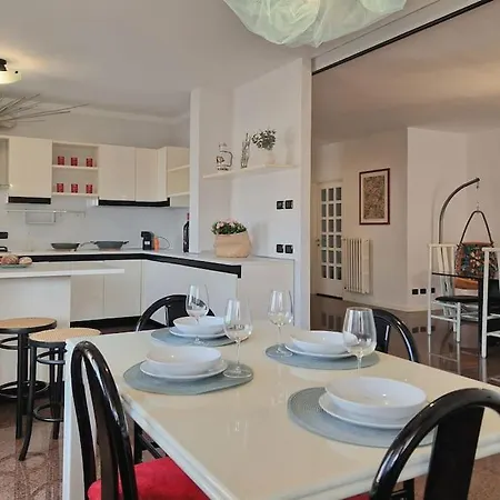 12 Posti Wi-fi A/c Free Parking Jacuzzi Apartment Porto Sant'Elpidio